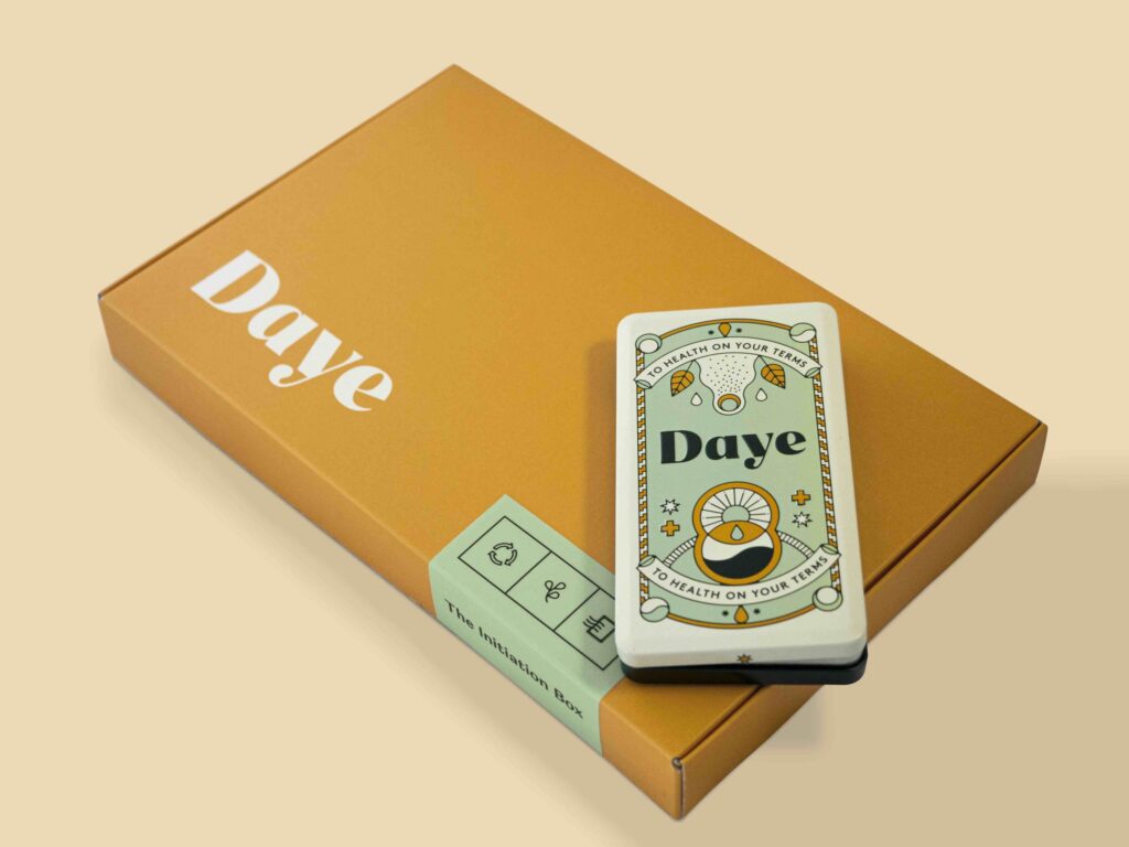 DAYE organic tampon subscription box