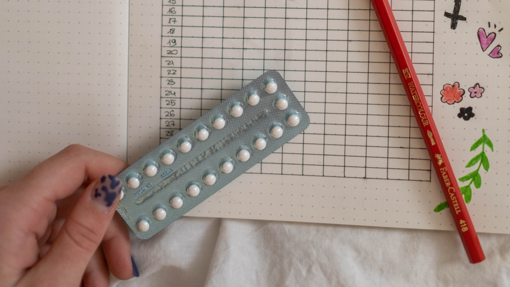 Pill packet and tracking calendar